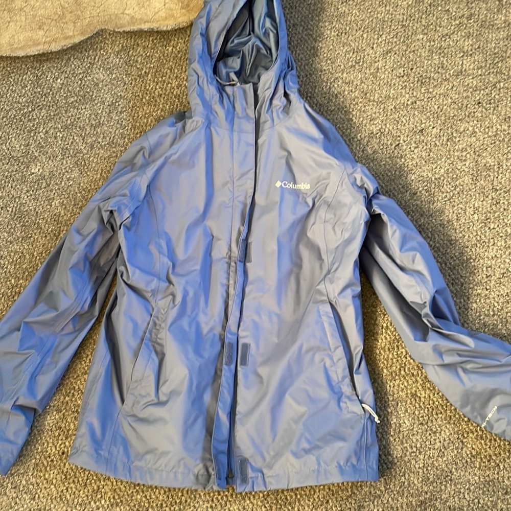 Columbia Rain Coat
